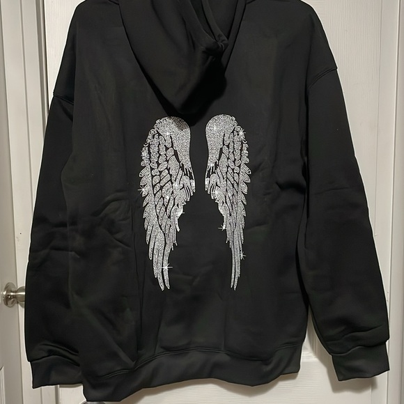 Sweaters - Angel wings hoodie new